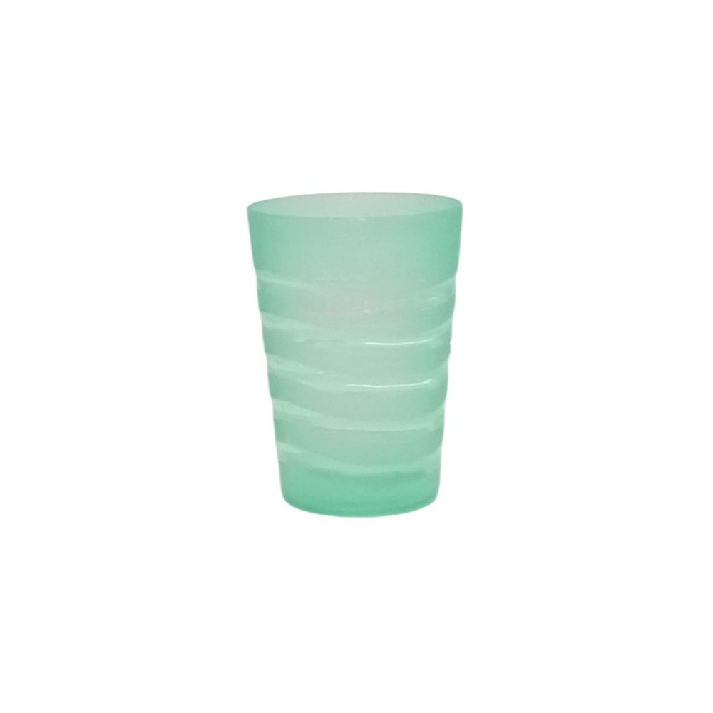 Ribbed plastic water tumbler