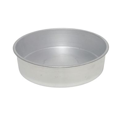 Round aluminium cake tin, 9 inch