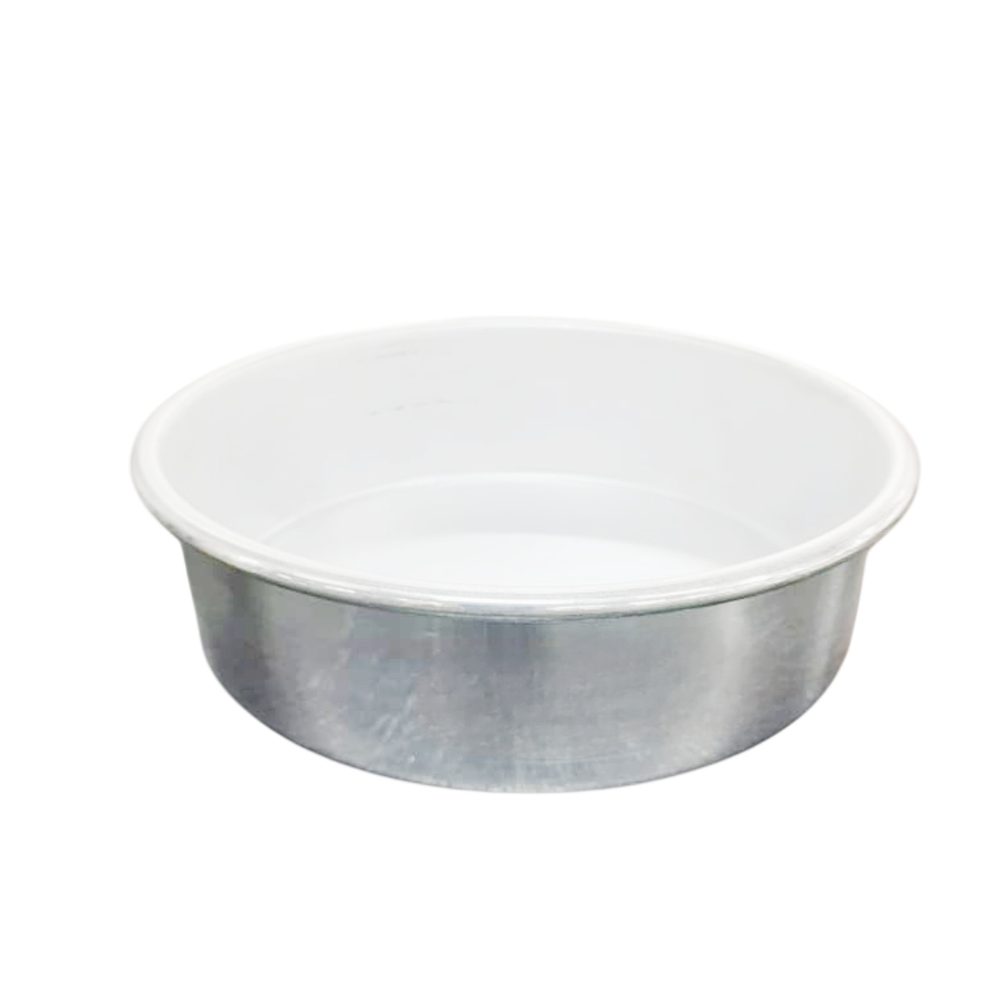 Round aluminium cake tin, 6 inch
