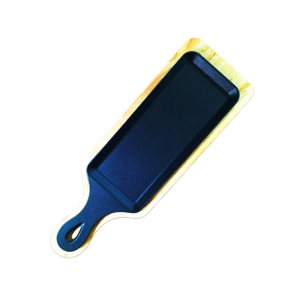 Rectangular sizzling plate with wooden paddle board