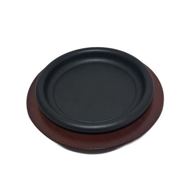 Round Sizzling Plate With Wooden Base