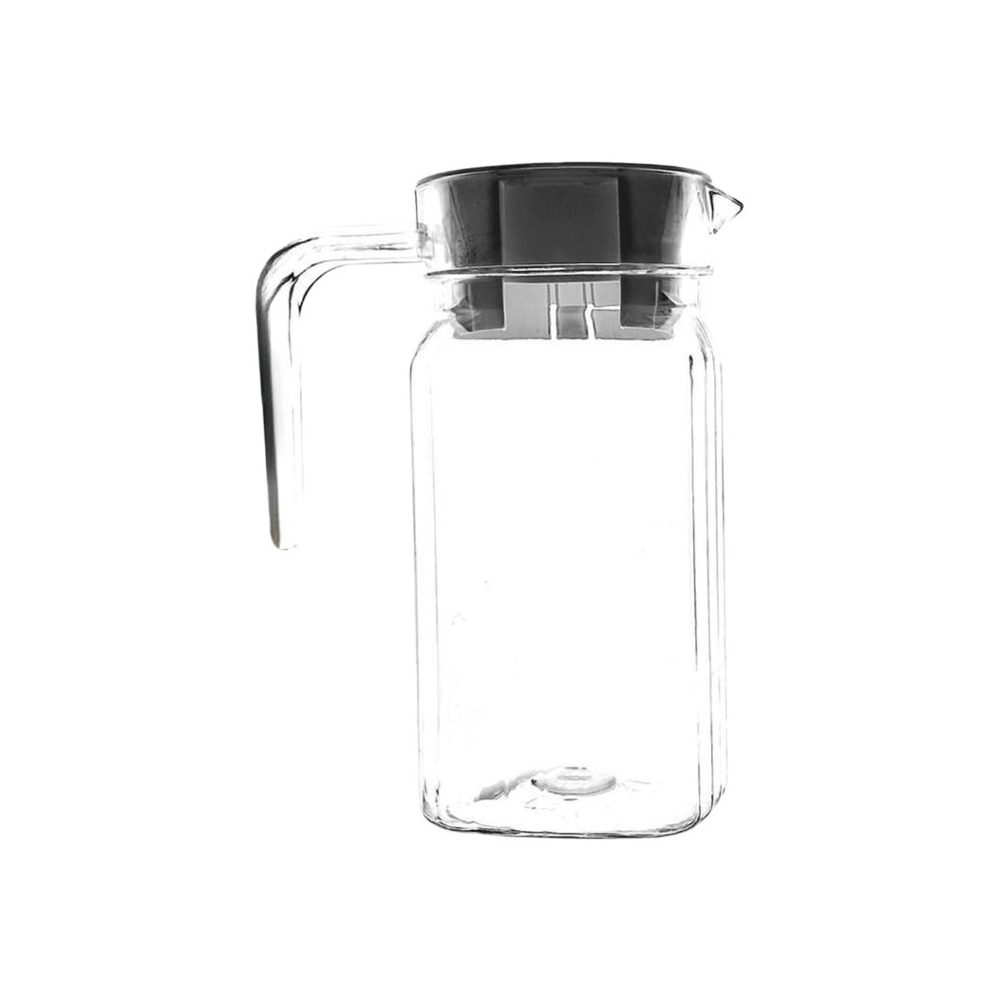 Small polycarbonate jug with lid