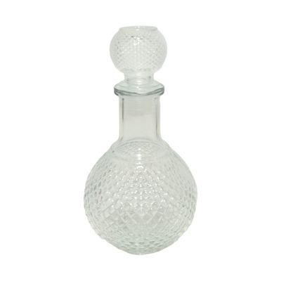 Cut-pattern glass decanter with stopper