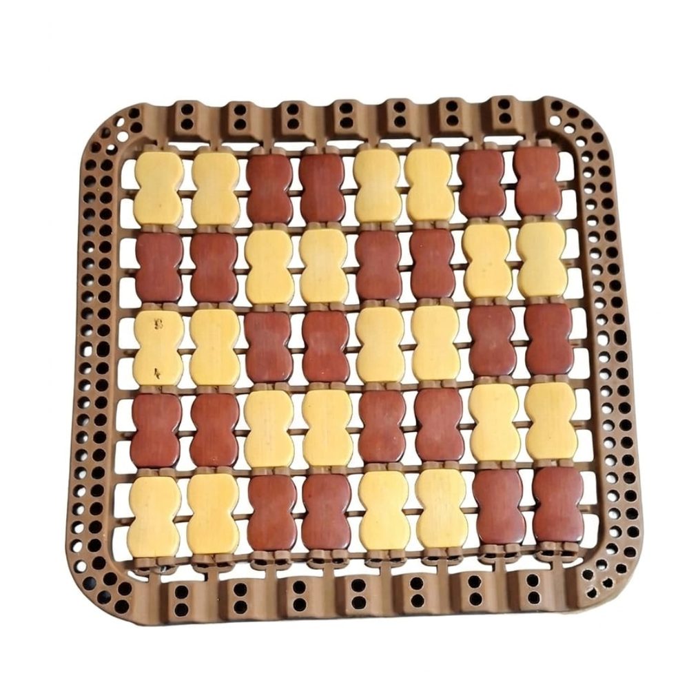 Square bamboo bead heat mat
